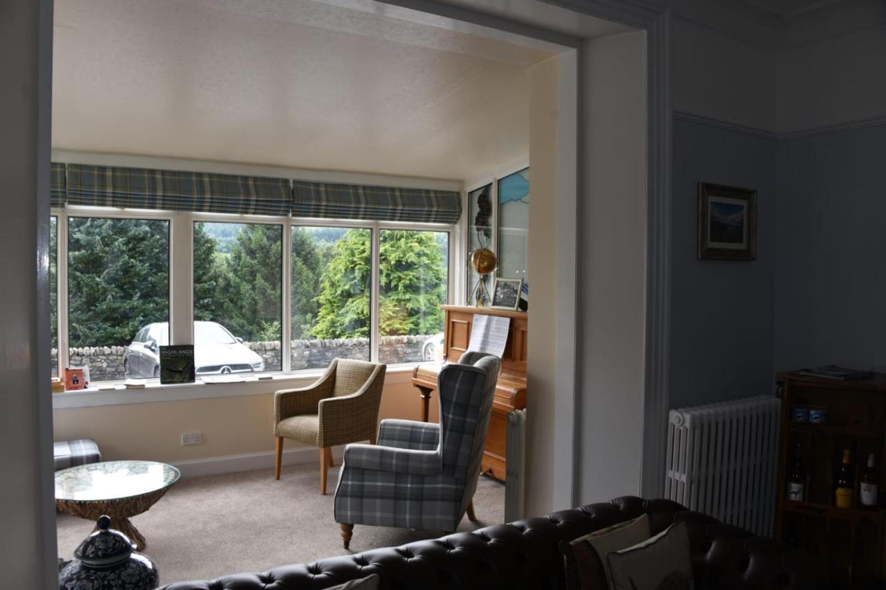 Hotel Tigh Na Cloich Pitlochry Exterior foto